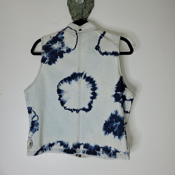 Bailey's Point Jean Vest - Picture 5 of 5